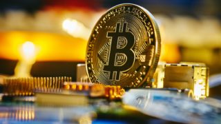 Bitcoin, kryptoměny