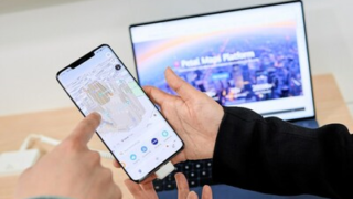 Společnost Huawei představila na veletrhu MWC 2023 aplikaci Petal Maps a nabídla rozsáhlou podporu pro cestovatele po celém světě