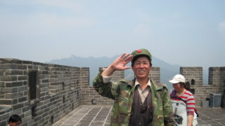 Čína, rudá hvězda, salutování