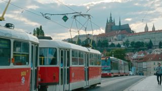 tramvaj; most; Praha