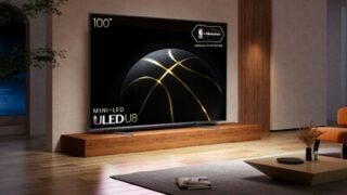 100palcový televizor Hisense U8K na veletrhu CEDIA 2023 získal ocenění redakcí renomovaných médií