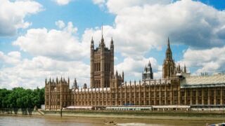 Londýn; Británie; parlament