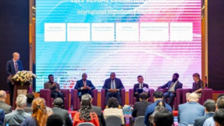 Světové fórum o vzdělání XJTLU zaujalo velvyslance a odborníky