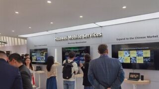 MWC 2024: Společnost HUAWEI Mobile Services posiluje vztahy s AVOW a Turismo Andalucía podepsáním memoranda o porozumění