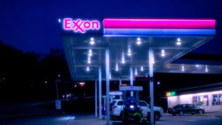 Exxon; PHM; pumpa; čerpací stanice; benzín; nafta