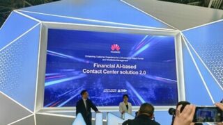 Huawei představuje řešení finančního kontaktního centra 2.0 s AI na podporu globálního finančního sektoru