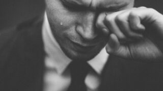 smutek.; zoufalství