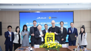 JA SOLAR a Borussia Dortmund oznamují partnerství a společný velký projekt