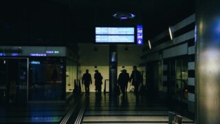 Metro; nádraží; blackout; tma