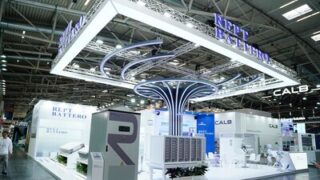 REPT BATTERO uvádí na trh novou baterii s kapacitou 392Ah a systém pro ukládání energie Powtrix™ 6,26 MWh