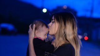 matka; dítě; láska