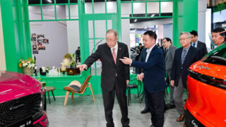 Pan Ki-mun navštívil pavilon LEPAS skupiny Chery, aby podpořil ekologičtější budoucnost mobility