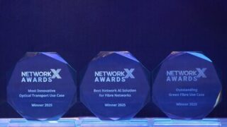 Společnost Huawei získala na konferenci Network X 2025 tři ocenění v oblasti plně optických sítí