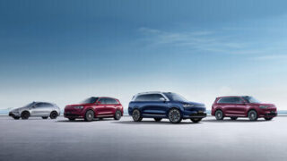 Čistý zisk společnosti SERES za první tři čtvrtletí dosáhl 5,312 miliardy jüanů a tato společnost se stane prvním výrobcem luxusních elektromobilů s kotací „A+H“