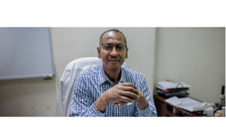 Dr. Jamal Eltaeb získává Cenu Aurory za probuzení lidskosti 2025