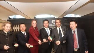 Xinhua Silk Road: Rozhovor: obnovení vztahů na Hedvábné stezce díky setkání čínského porcelánu Blanc de Chine s italskou majolikou