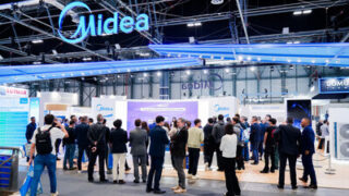 Midea Building Technologies představuje na C&R 2025 v Madridu žhavé novinky ve vytápění, ventilaci a klimatizaci