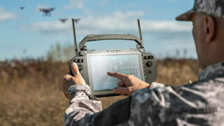 Společnost Getac představuje CommandCore: řešení pro dálkové ovládání dronů určené pro vysoce odborné pracovníky působící v&nbsp;náročných podmínkách