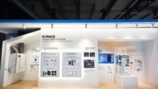 Midea představuje na veletrhu MCE 2026 novinku H-Pack: zásadní pokrok v&nbsp;technologii a&nbsp;servisu cenově dostupných kompaktních tepelných čerpadel