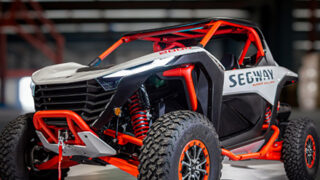 Segway Powersports představí na 139.&nbsp;kantonském veletrhu své vlajkové modely Super Villain SX20T a&nbsp;AT10 W MUD