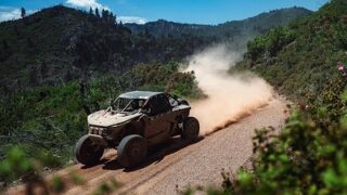 Segway Powersports posiluje svou přítomnost na evropské závodní scéně s&nbsp;modelem Super Villain SX20T na Hellas Rally Raid