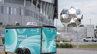 Najít klid uprostřed burácejícího davu: Hisense vytváří fanouškům ve všech 16 hostitelských městech inkluzivnější zážitky z&nbsp;Mistrovství světa ve fotbale FIFA 2026™